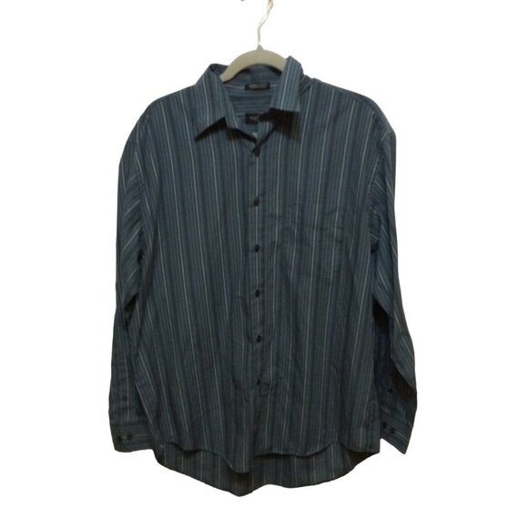 VAN Heusen Button Down Blue Striped Shirt 15 15.5 Medium - Picture 1 of 4